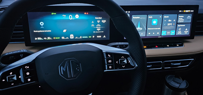 Attēls, kurā ir vadības panelis, mērierīce, spidometrs, centrālā konsole
</p><p>Mākslīgā intelekta ģenerēts saturs var būt nepareizs.