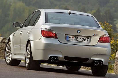bmw-m5-3.jpg